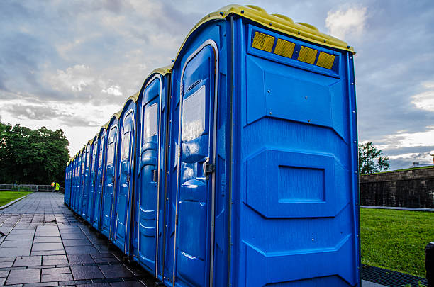 Best Luxury portable toilet rental  in Lincoln, IL